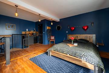 Gîte pour 2 personnes, avec balcon et jacuzzi à Lens