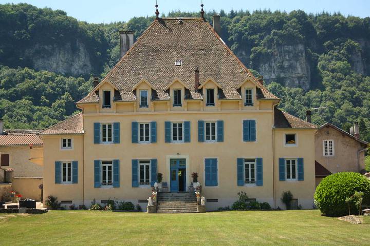 Chambre d’hôte pour 2 personnes, avec Terrasse et Jardin dans l' Isère