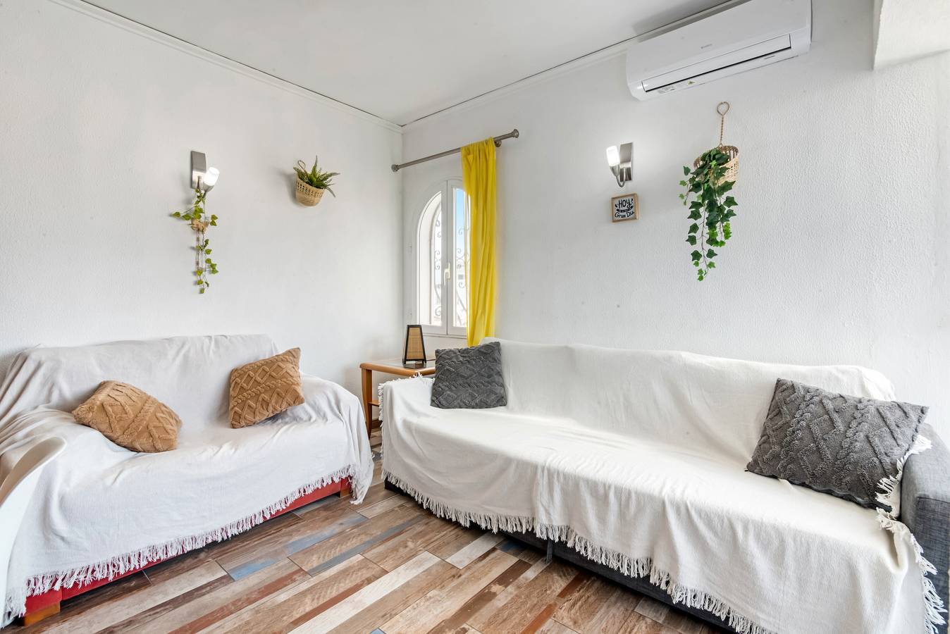 Apartamento entero, Apartamento 'El Palmar' con vistas al mar, Wi-Fi y aire acondicionado in Dénia, Costa Blanca