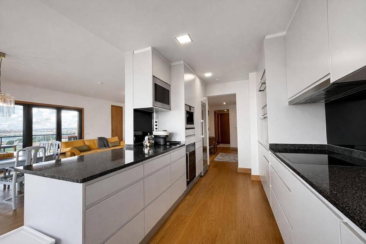 Apartamento inteiro, One-Bedroom Apartment in Seixal, Halbinsel von Setúbal