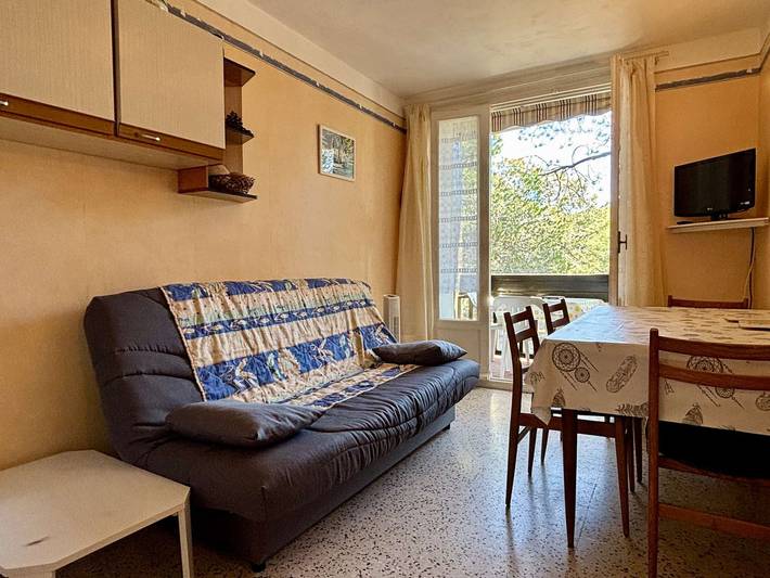 Gîte pour 4 personnes, avec balcon dans Plage des Pins - 3