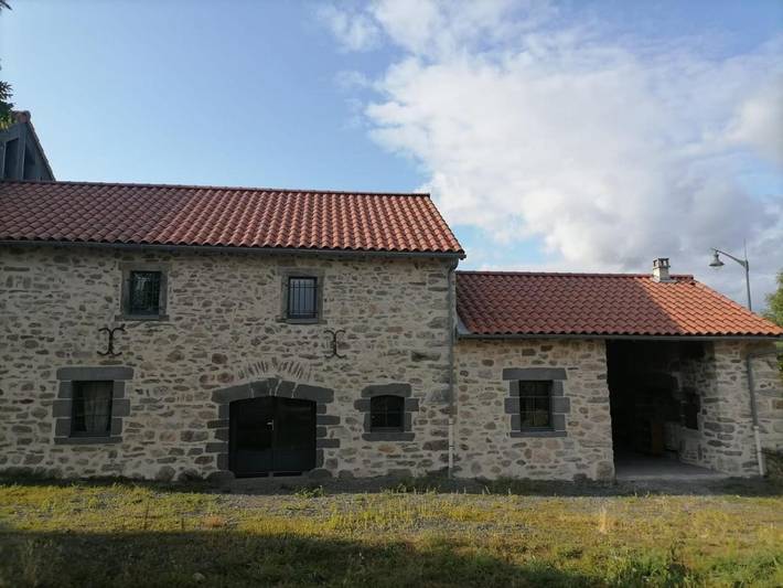 Location de vacances pour 9 personnes, avec jardin dans Lac du Barrage de Grandval - 2