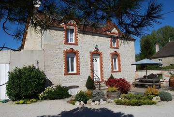 Chambre d’hôte pour 2 personnes, avec piscine et jardin dans Côte-d'Or