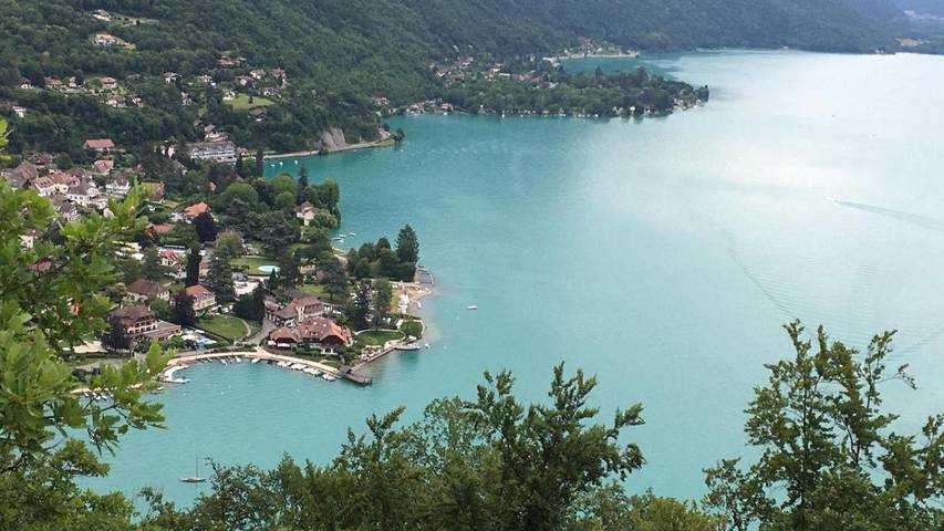 Location de vacances pour 2 personnes, avec terrasse à Cuincy
