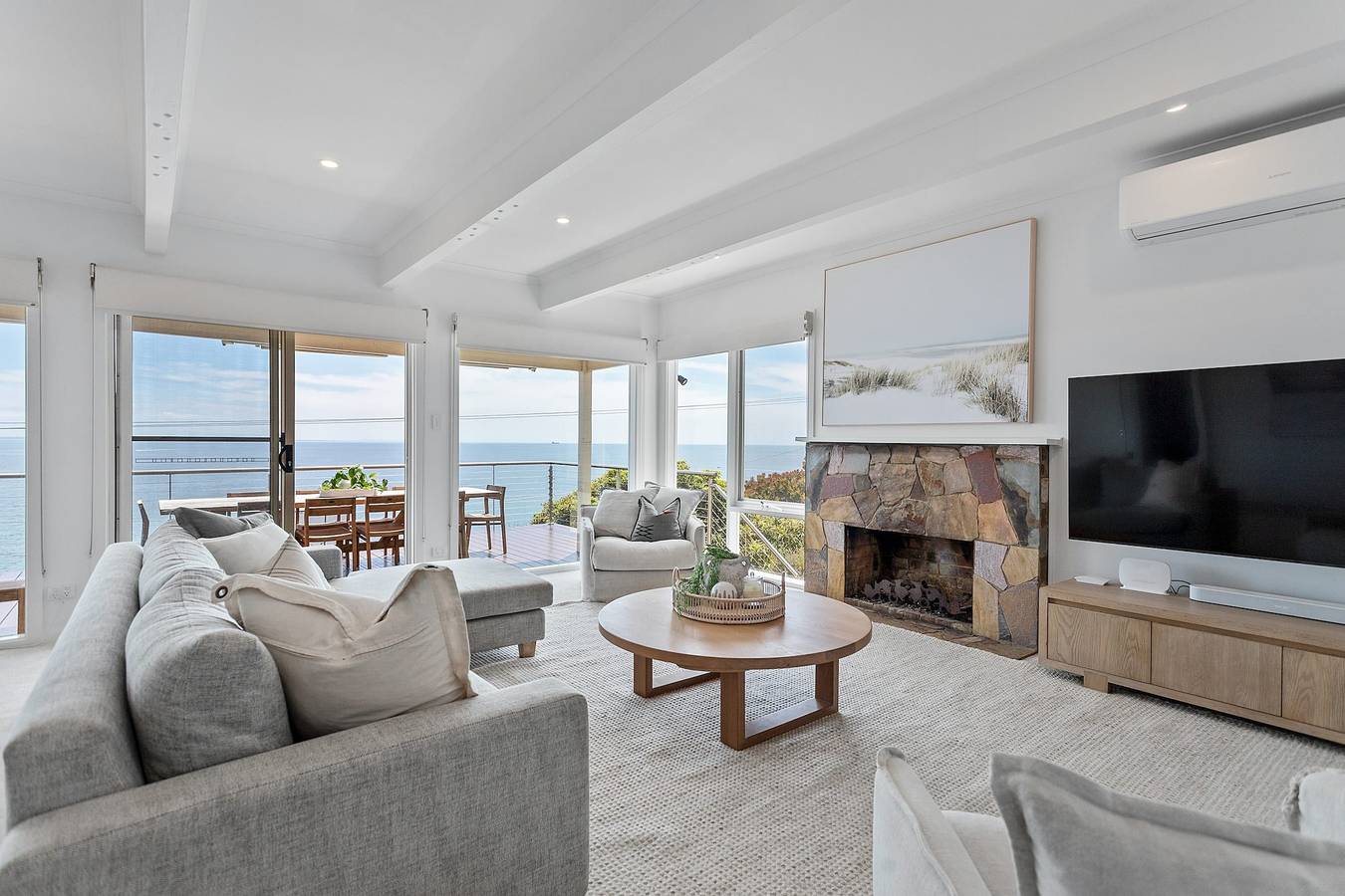 Clifftop Coastal Sanctuary with Panoramic Views in Melbourne, Península de Mornington