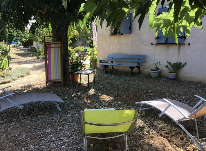 Location de vacances pour 4 personnes, avec terrasse et jardin en Corse - 4
