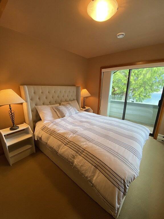 Bears Beach House in Tofino, Alberni-Clayoquot Regional District