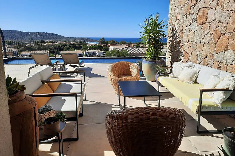 Villa De Standing pour 10 personnes in Palasca, Région de Calvi