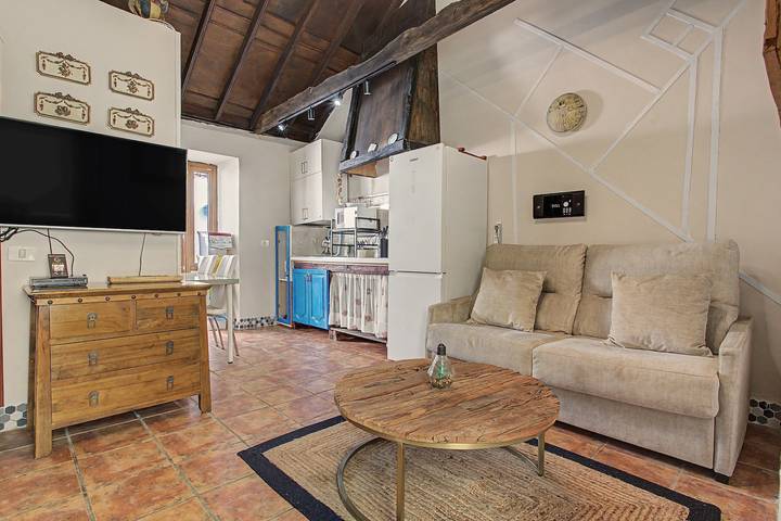Entire apartment, Vacation Apartment 'Azul' with Mountain View, Wi-Fi and Air Conditioning in Valle de Guerra, San Cristóbal de La Laguna