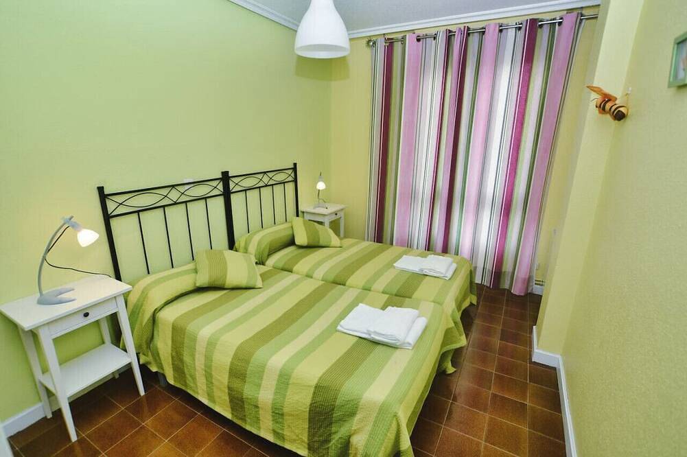 Entire apartment, Apto 3 habitaciones en la playa - Perez del Molino 5806 in Isla, Arnuero