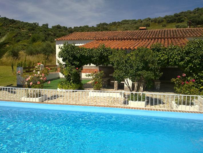 Chalet para 10 personas, con piscina y terraza en Sierra de Huelva - 2