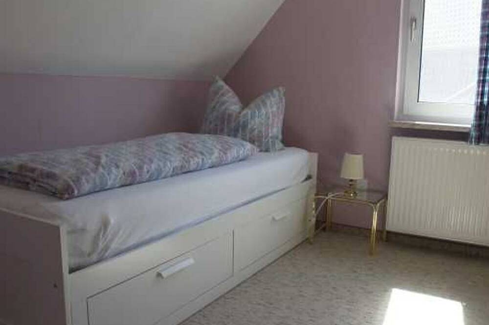 Ganze Wohnung, Ferienwohnung 2 - Og - Trost, Christina in Ludorf, Müritz