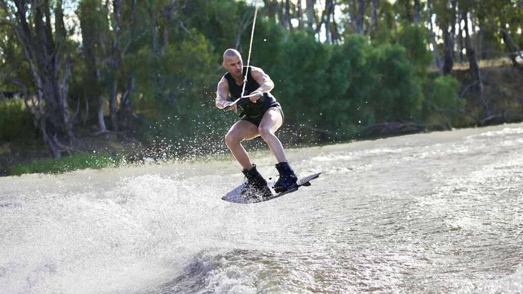 Eildon Parkview Motor Inn. Room 9 in Eildon, Shire of Murrindindi