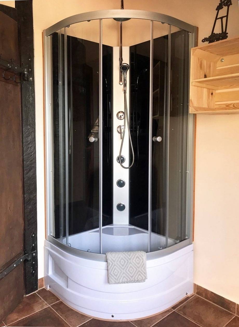 Ganze Ferienwohnung, Ferienwohnung Turmzimmer für 4 Personen in Wachau, Oberlausitz-Niederschlesien