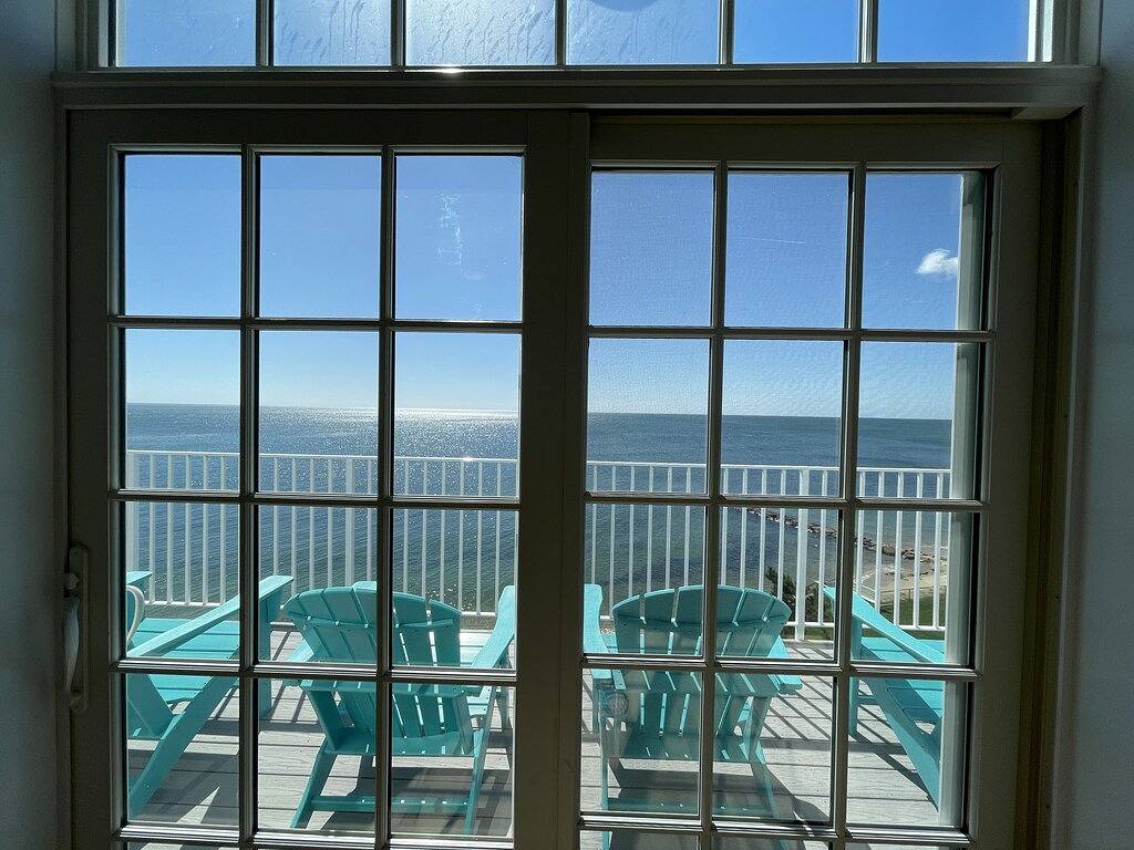 Ganze Wohnung, Cape Cod Oceanfront New Penthouse w Ocean View & Private Beach, Oceanbeachvista! in Dennis Port, Dennis