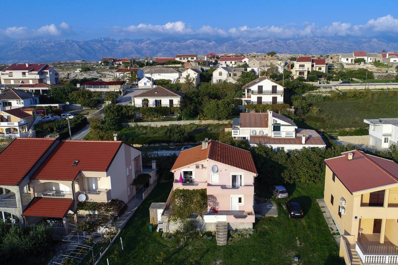 Ganze Wohnung, 2-Zimmer-Ferienwohnung mit Terrasse und Meerblick Rtina - Miletici (Zadar) A-11548-a in Rtina, Zadar