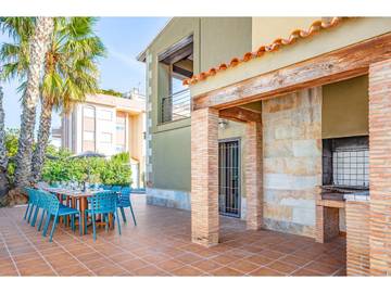 Villa for 10 People in El Palmar, Costa Blanca, Photo 2