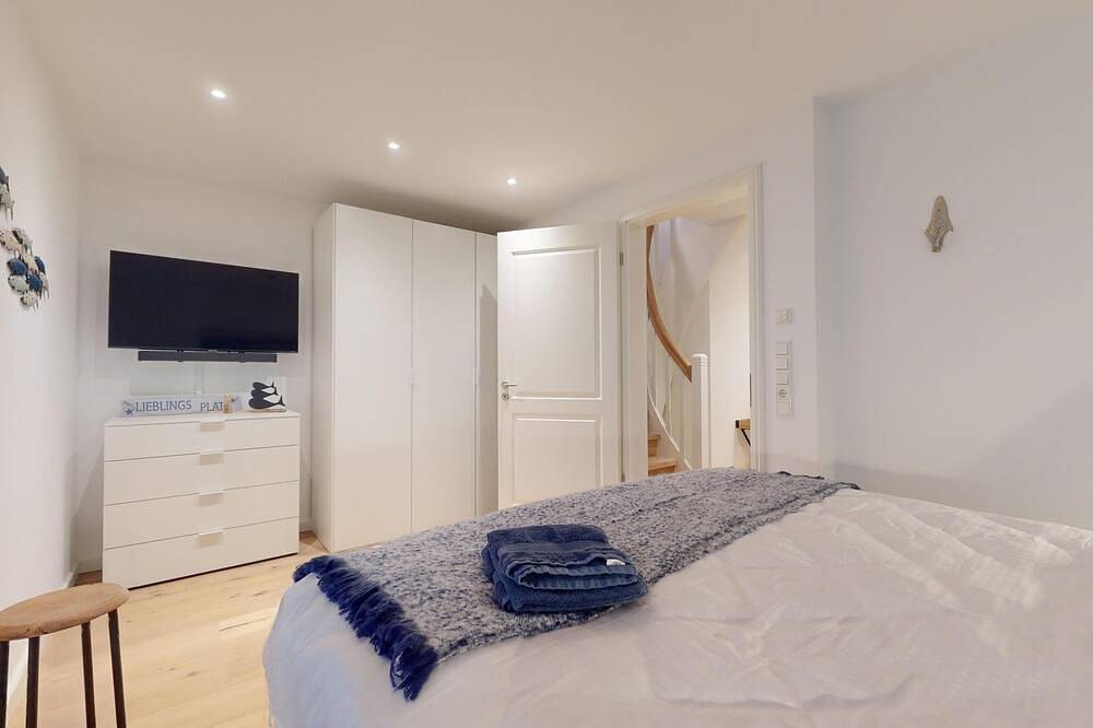 Ganze Wohnung, Ferienwohnung für 4 Personen mit Sauna und Terrasse in Hörnum, Sylt