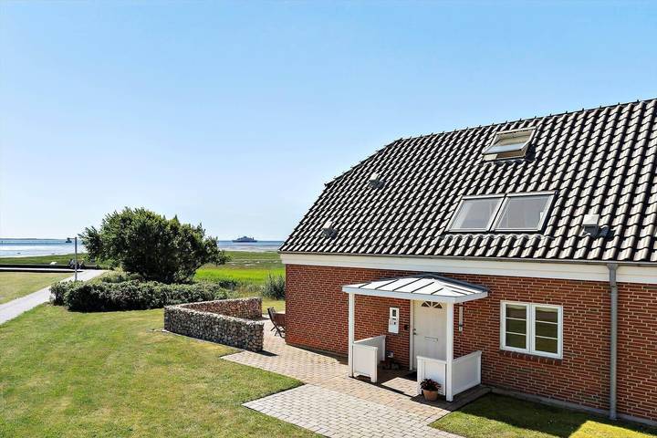 Ferienhaus mit Meerblick für 10 Personen, mit Whirlpool und Sauna sowie Terrasse auf Rømø