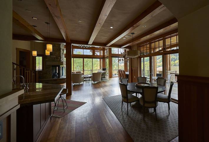 Vacation rental for 12 people, with yard in Telluride Ski Resort