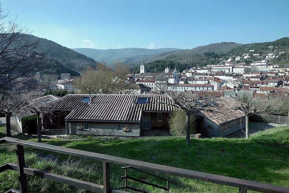 Gîte Grand Confort 6 personnes in Saint-Pons-de-Thomières, Région de Béziers