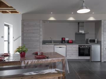 Gîte pour 4 Personnes dans Chapeau (homonymie), Allier, Photo 2