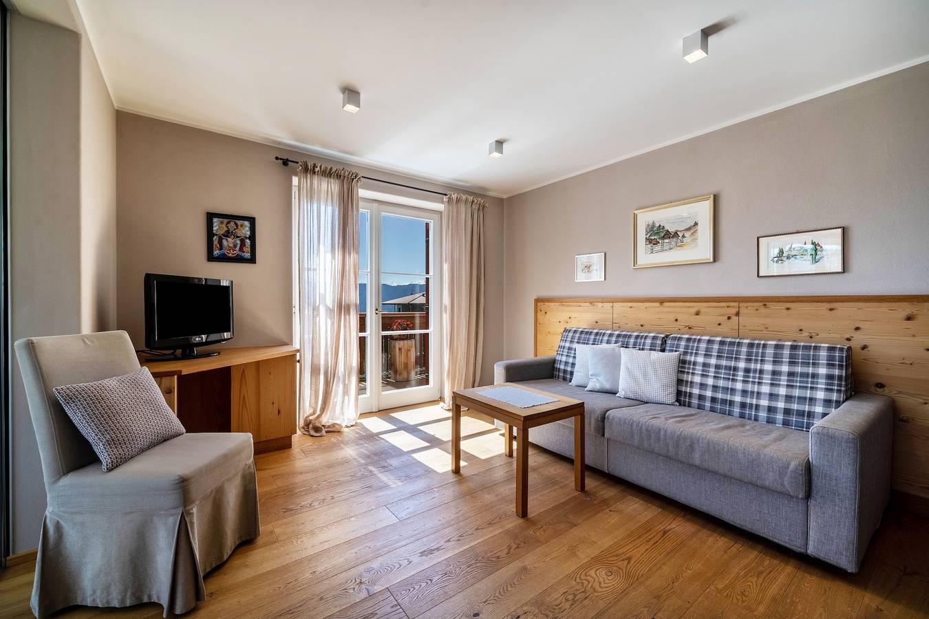 Ganze Wohnung, Ferienwohnung 'Alber - Mürri' mit privater Terrasse & Wlan in Vöran, Sarntaler Alpen