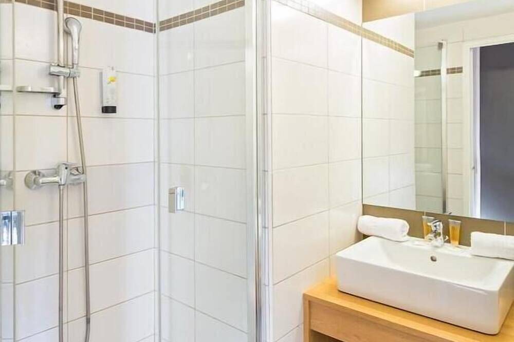 Ganze Wohnung, Bis 300m skipiste, balkon, parkmöglichkeiten, fernseher, schließfach für die skier, 25m², Pra Loup in Pra-Loup, Uvernet-Fours