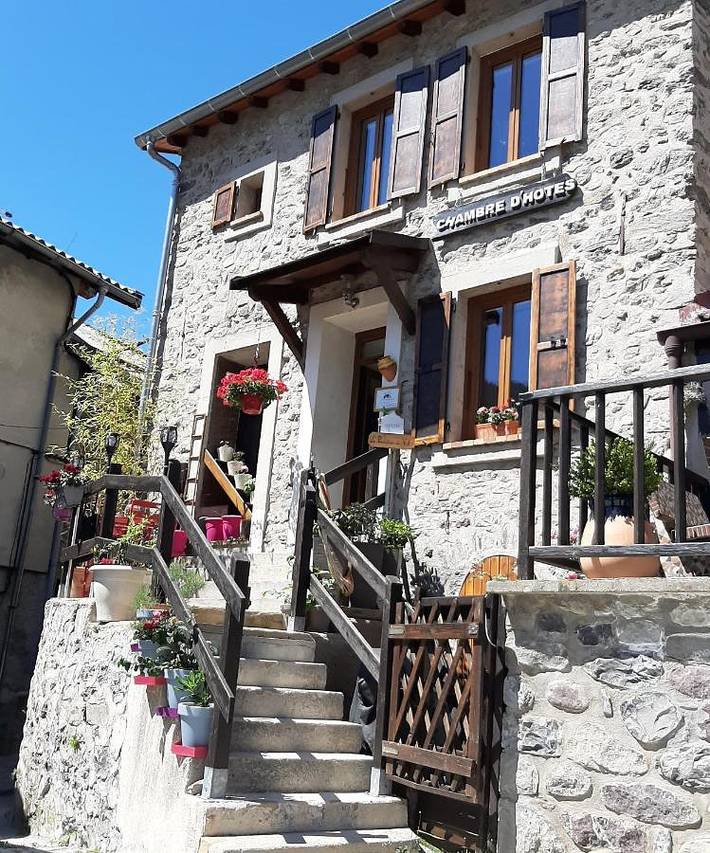 Maison d’hôte pour 4 personnes, avec balcon