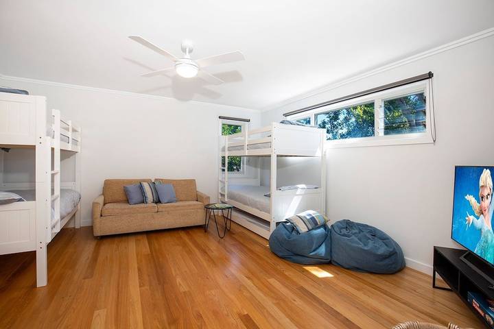 Holiday home for 10 people, with garden and pool in Jervis Bay