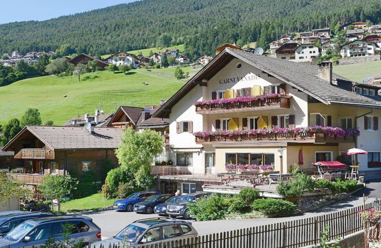 Hotel Garni Vanadis in St. Ulrich in Gröden, Dolomiti Superski