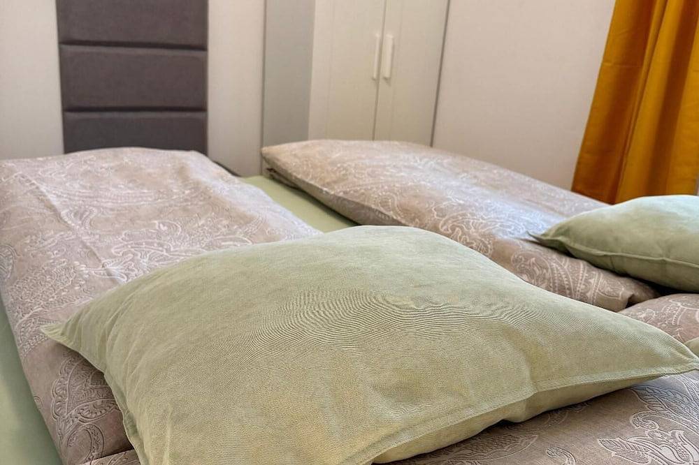 Ganze Wohnung, Gartenwohnung - 300m zum See - Sonnenterrasse in Pörtschach am Wörthersee, Klagenfurt-Villach