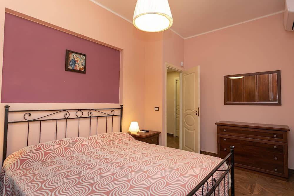The abode of the green with swimming pool in Nicolosi, Mount Etna