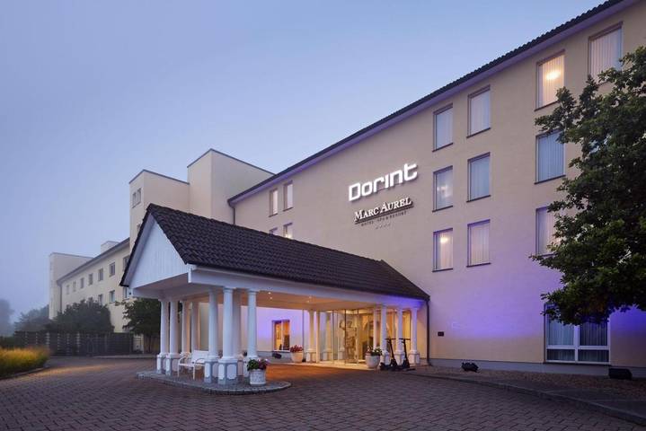 Bungalow für 3 Personen, mit Sauna und Garten sowie Pool und Ausblick in Niederbayern