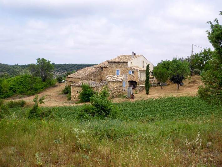 Gîte pour 3 personnes, avec Terrasse et Jardin