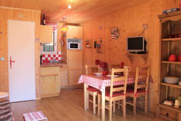 Chalet pour 2 personnes, avec balcon à Vars