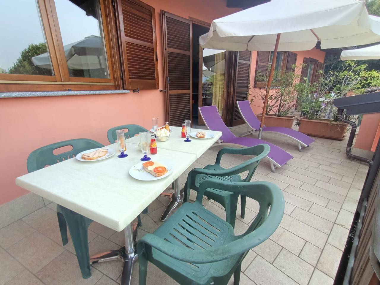 Appartamento intero, Residenza Agrifoglio in Luino, Comune di Luino