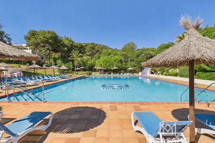 Holiday apartment for 4 people, with balcony and pool - 1