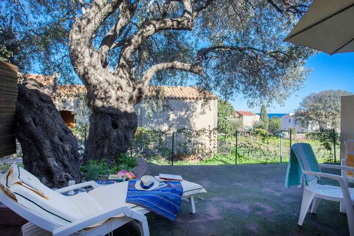 Location de vacances pour 4 personnes, avec Terrasse à Monticello