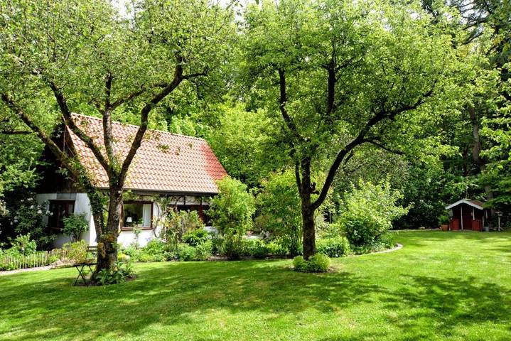 Ferienhaus für 2 Personen, mit Terrasse und Garten in Ganderkesee