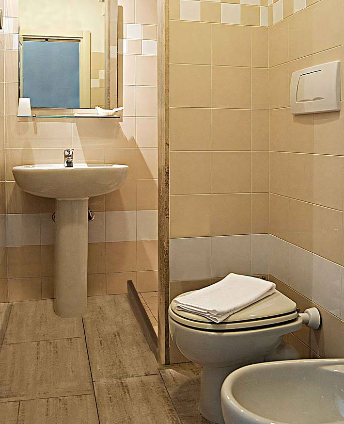 Ferienwohnung für 4 Personen, mit Balkon und Garten in Marina di Pietrasanta - 2