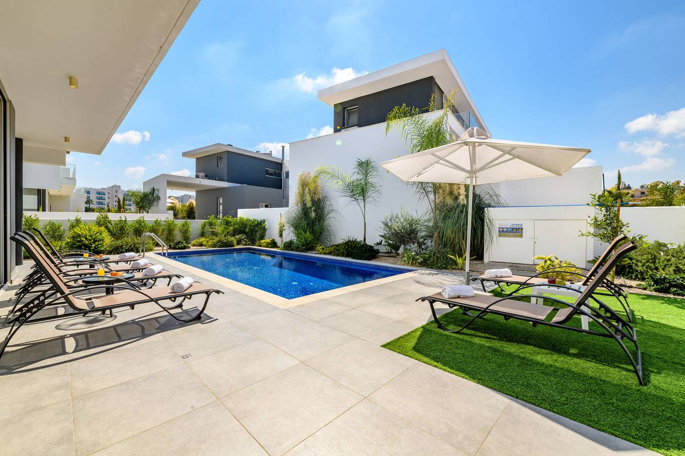 Casa vacanza a Protaras a partire da 298€ a notte