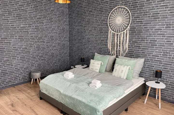 Ganze Wohnung, Modernes, großes City Apartment 95 qm in Meuselwitz in Meuselwitz, Ostthüringen