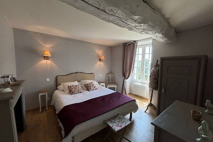 Location de vacances pour 2 personnes, avec Jardin dans Maen-Roch