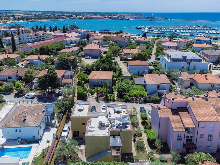 Ferienwohnung für 4 Personen, mit Terrasse und Garten in Umag - 3