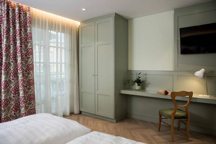 Hôtel pour 2 personnes, avec terrasse et jacuzzi ainsi que sauna et jardin, animaux acceptés à Bad Ischl - 4