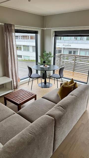 Gîte pour 3 personnes, avec balcon et vue à Leknes