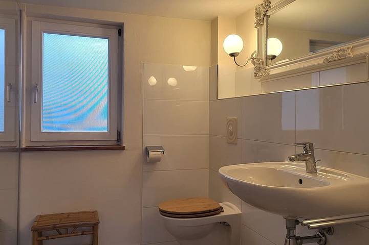 Ferienwohnung für 4 Personen, mit Terrasse und Garten in Rhodt unter Rietburg - 3