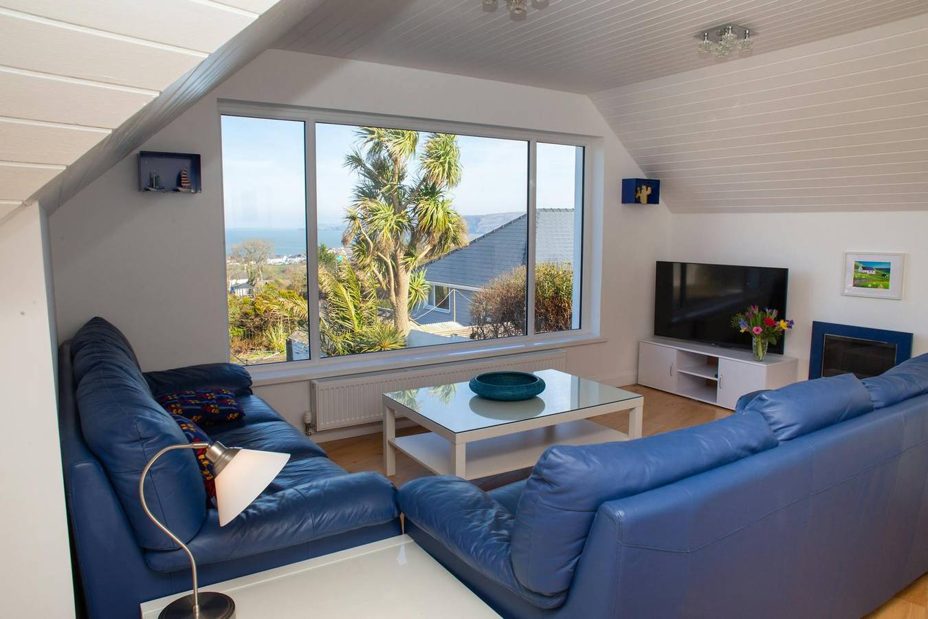 Holiday Rental for 6 People in Aberporth, Ceredigion