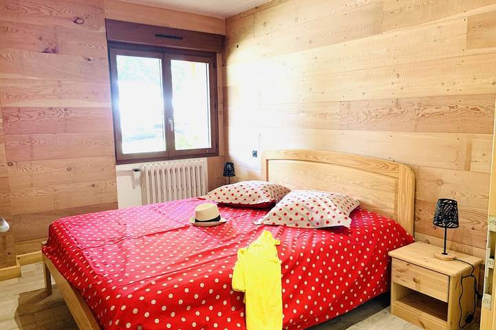 Gîte pour 4 personnes, avec terrasse à Saint-Jean-Saint-Nicolas - 3